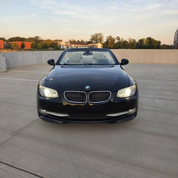 2012 BMW E93 3 Series Convertible - Image 2 of 18