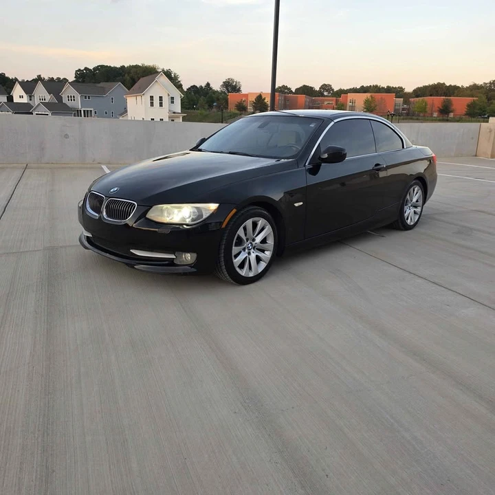 2012 BMW E93 3 Series Convertible - Image 18 of 18