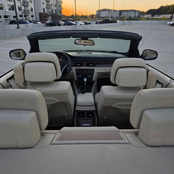 2012 BMW E93 3 Series Convertible - Image 12 of 18