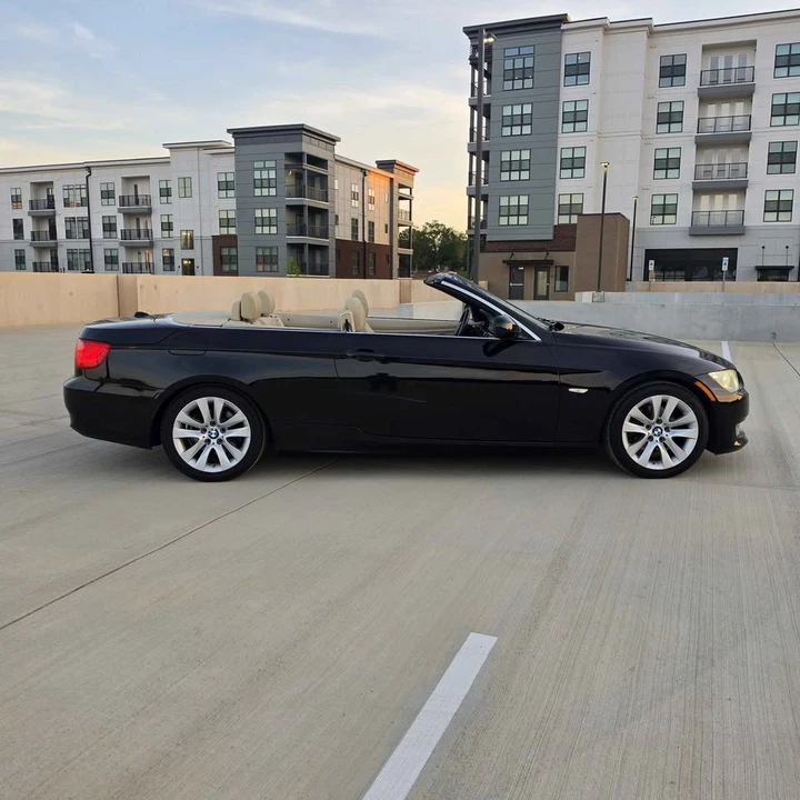 2012 BMW E93 3 Series Convertible - Image 4 of 18