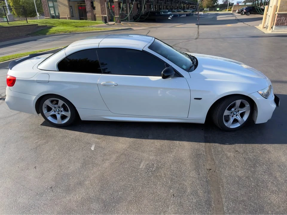 2012 BMW E93 3 Series Convertible - Image 3 of 15
