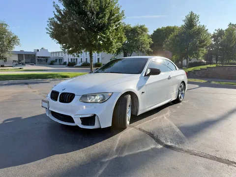 2012 BMW 3 Series 328i Convertible 2D