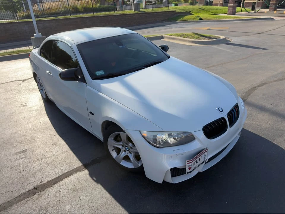 2012 BMW E93 3 Series Convertible - Image 2 of 15