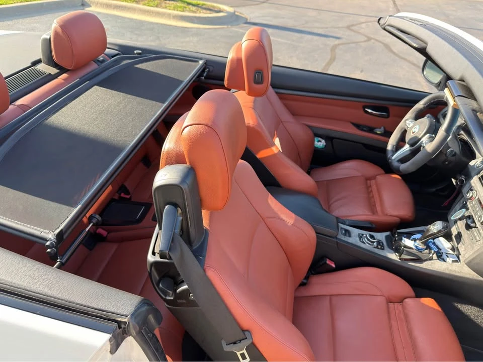2012 BMW E93 3 Series Convertible - Image 12 of 15