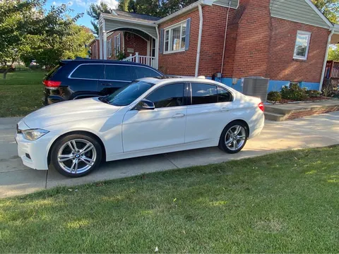 2012 BMW 3 Series 328i Sedan 4D