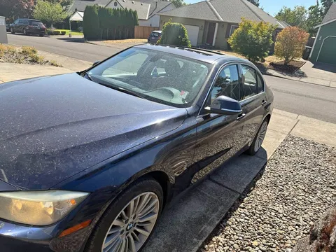 2012 BMW 3 Series 328i Sedan
