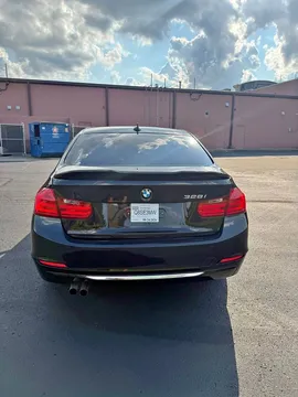 2012 BMW 3 Series 328i Sedan 4D