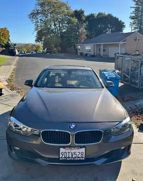 2012 BMW 3 Series 328i Sedan 4D