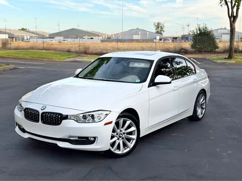 2012 BMW 3 Series 328i Sedan 4D