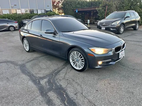 2012 BMW 3 Series 328i Sedan 4D