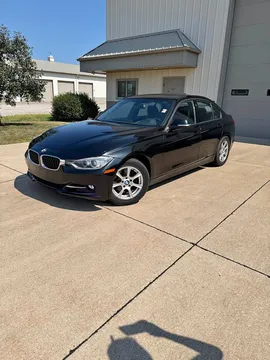 2012 BMW 3 Series 328i Sedan 4D