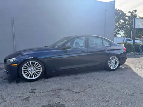 2012 BMW 3 Series 328i Sedan