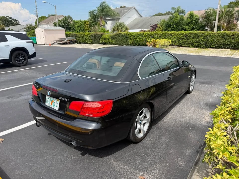 2012 BMW E93 335i Convertible - Image 6 of 18