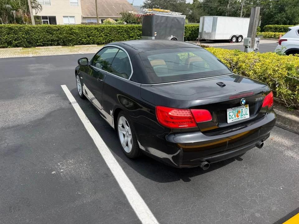 2012 BMW E93 335i Convertible - Image 8 of 18