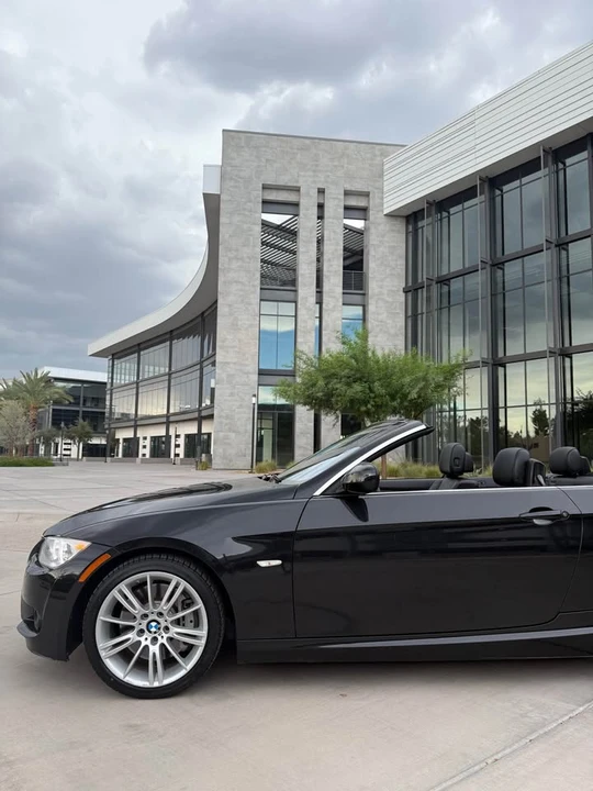 2012 BMW E93 335i Convertible - Image 4 of 20