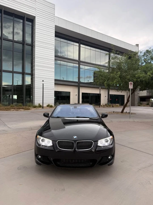 2012 BMW E93 335i Convertible - Image 2 of 20