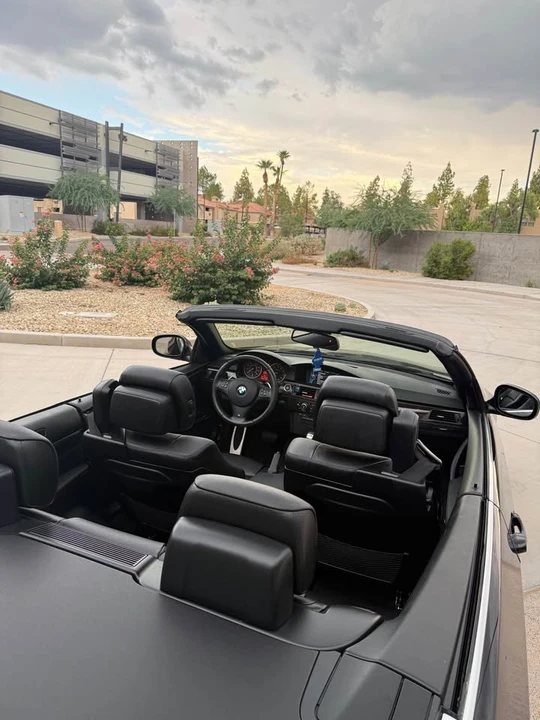2012 BMW E93 335i Convertible - Image 11 of 20