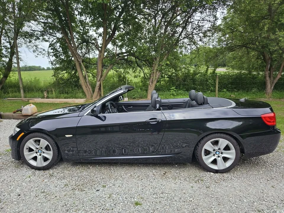 2012 BMW E93 335i Convertible - Image 5 of 7