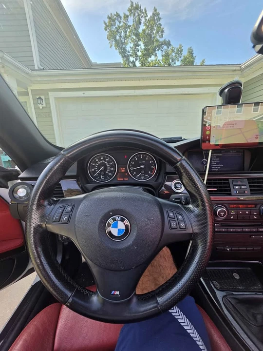 2012 BMW E93 335i Convertible - Image 7 of 11