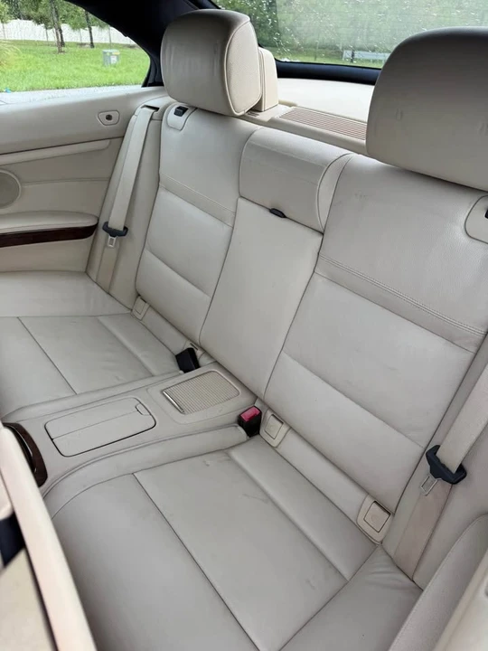 2012 BMW E93 335i Convertible - Image 2 of 8