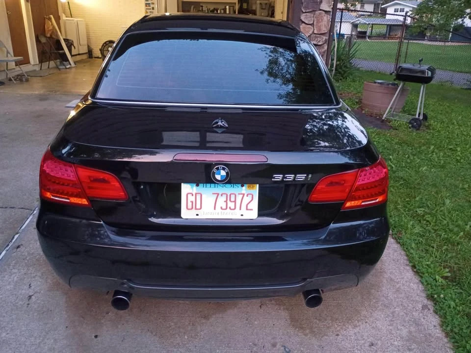 2012 BMW E93 335i Convertible - Image 7 of 7