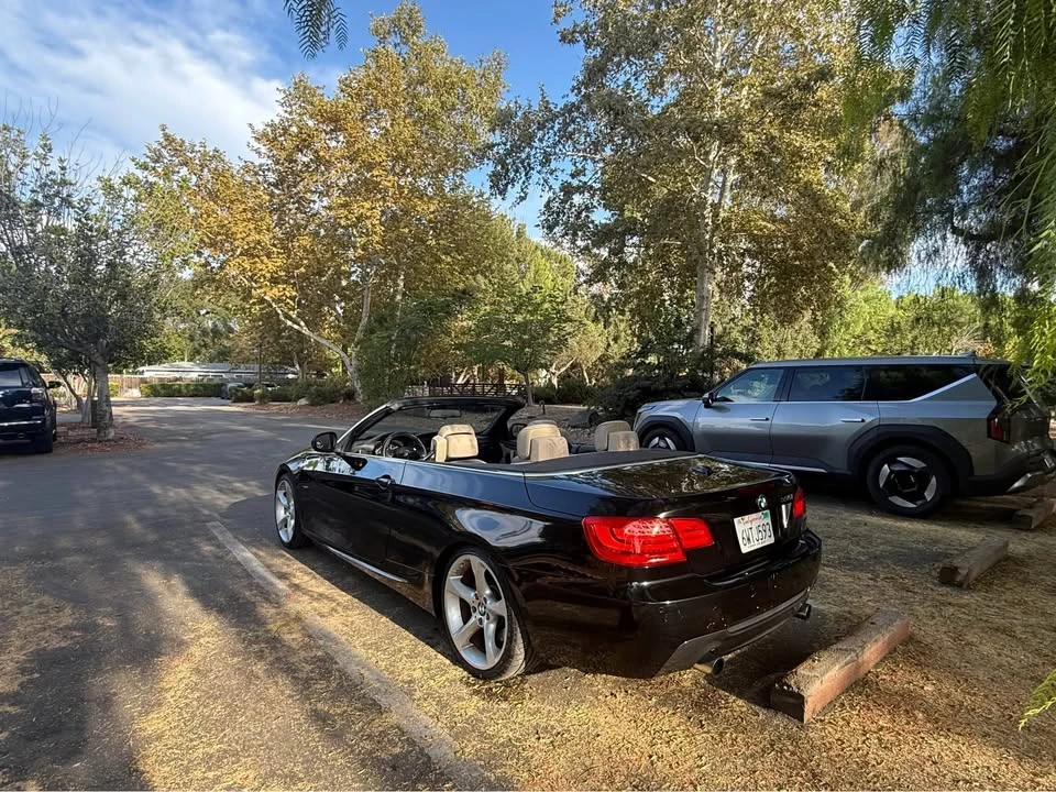 2012 BMW E93 335i Convertible - Image 3 of 13