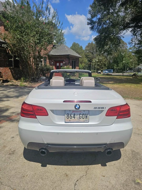 2012 BMW E93 335i Convertible - Image 3 of 7