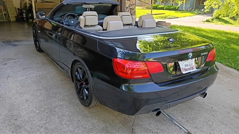 2012 BMW E93 335i Convertible - Image 2 of 7
