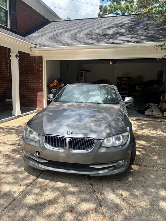 2012 BMW E93 335i Convertible - Image 5 of 9