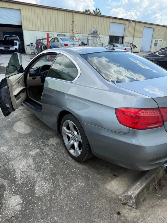 2012 BMW 3 Series - Image 3 of 6