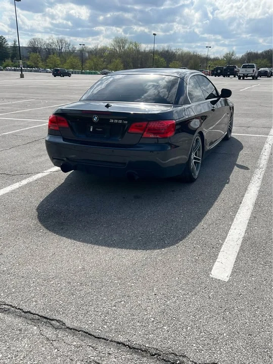 2012 BMW E93 335i Convertible - Image 4 of 11