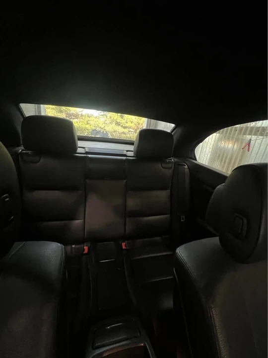 2012 BMW E93 335i Convertible - Image 9 of 11