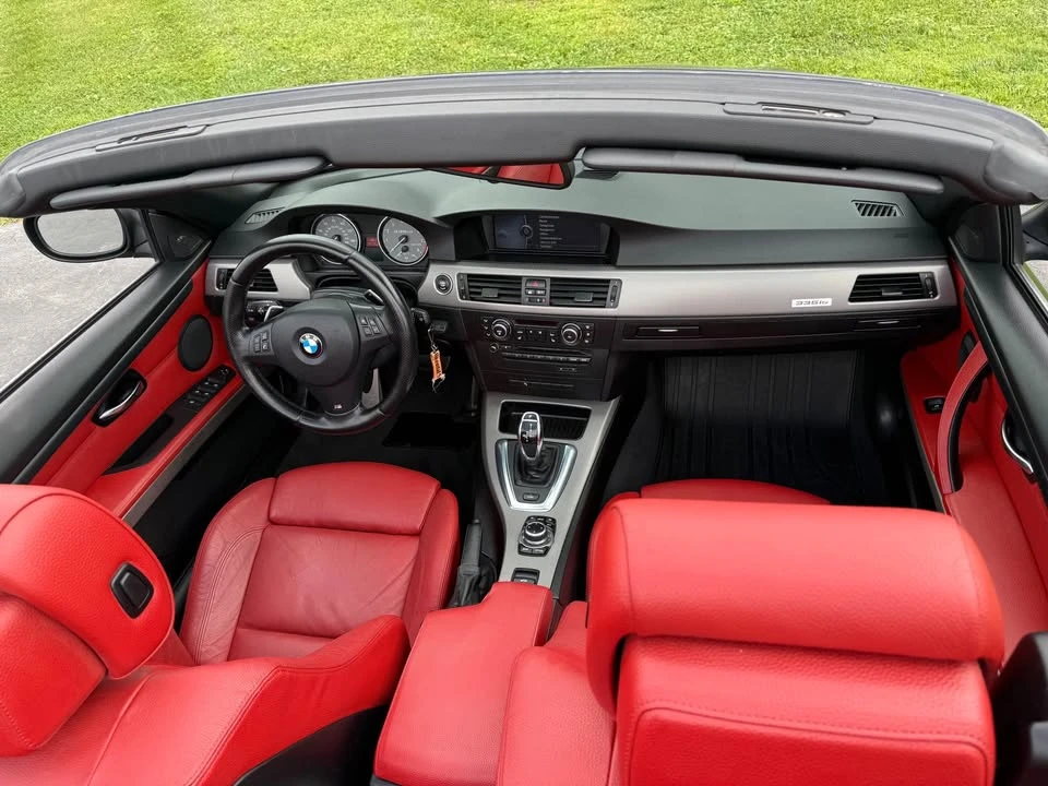 2012 BMW E93 335i Convertible - Image 16 of 20