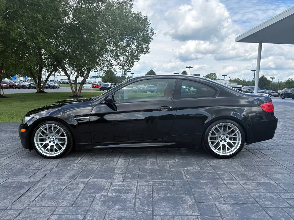 2012 BMW 3 Series - Image 8 of 15