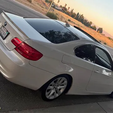 2012 BMW 3 Series Coupe