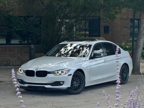 2012 BMW 3 Series 320i
