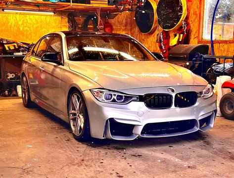 2012 BMW 335i RWD