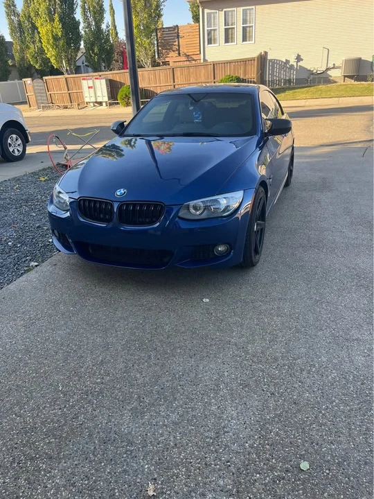 2012 BMW 3 Series - Image 2 of 7