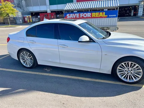 2012 BMW 328i
