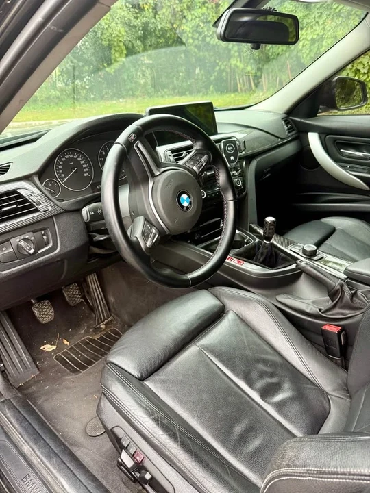 2012 BMW 3 Series - Image 9 of 16