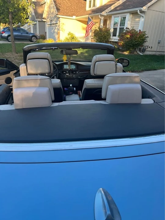 2012 BMW E93 3 Series Convertible - Image 3 of 11