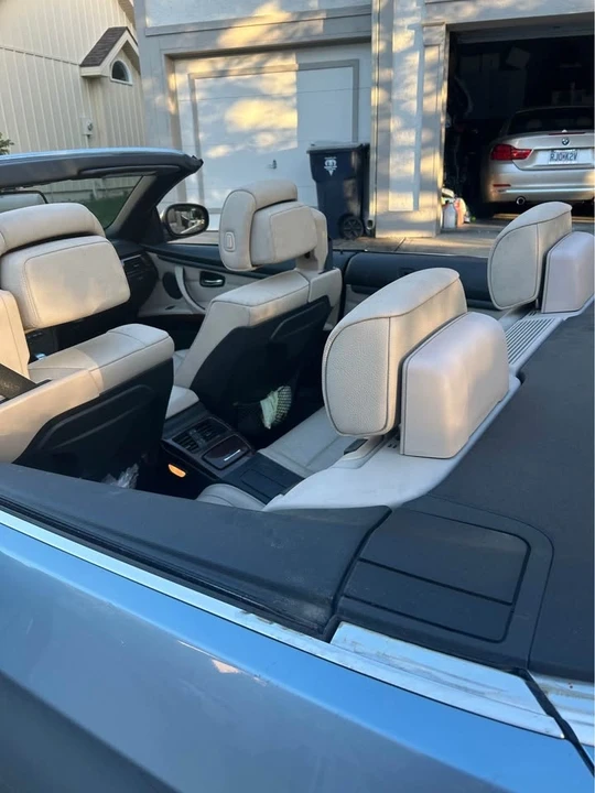 2012 BMW E93 3 Series Convertible - Image 4 of 11