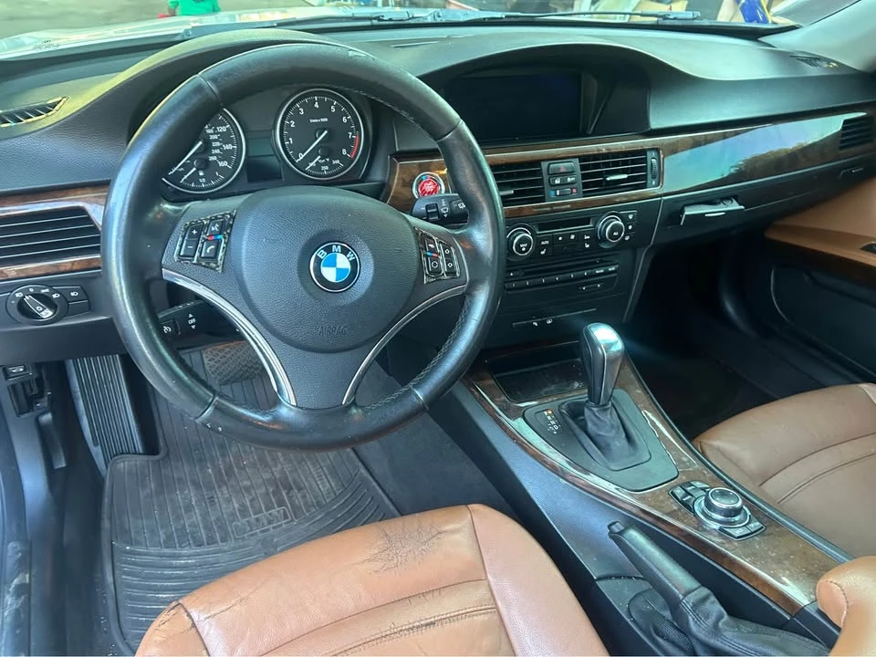 2012 BMW E93 3 Series Convertible - Image 6 of 6