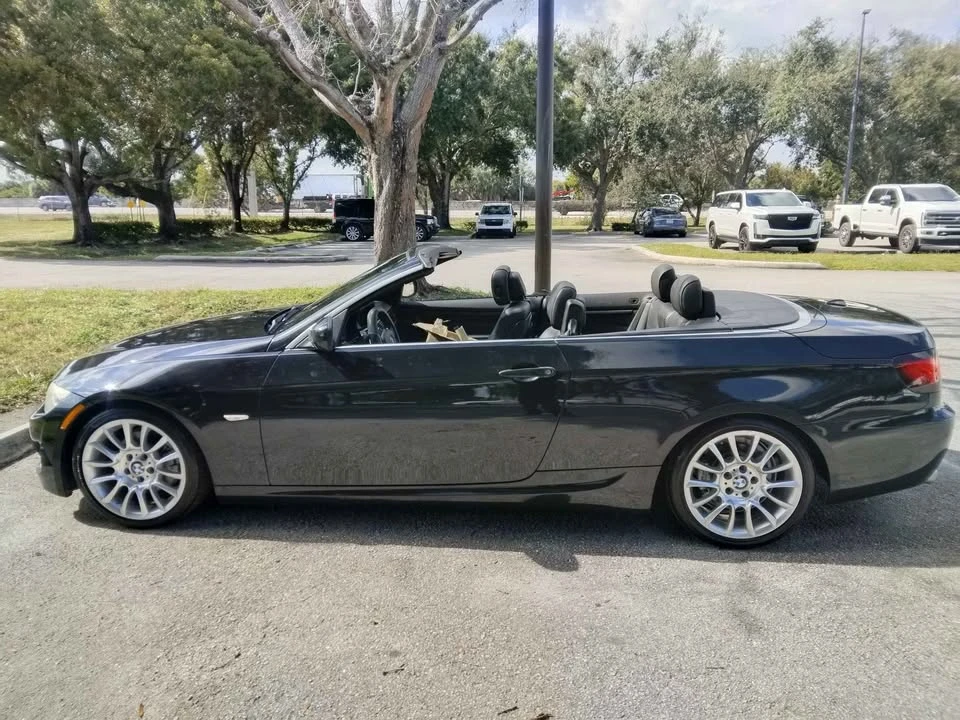 2012 BMW E93 3 Series Convertible - Image 8 of 9