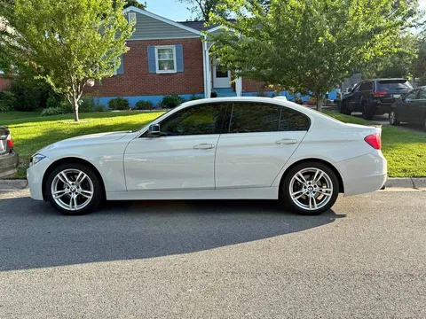 2012 BMW 3 Series 328i