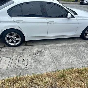 2012 BMW 3 Series 328i Sedan