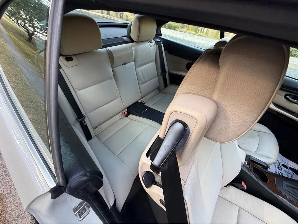 2012 BMW E93 335i Convertible - Image 8 of 16