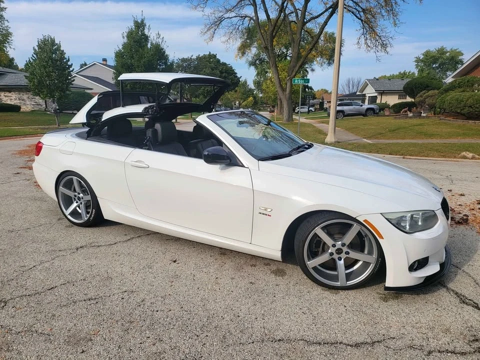 2012 BMW E93 335i Convertible - Image 4 of 13