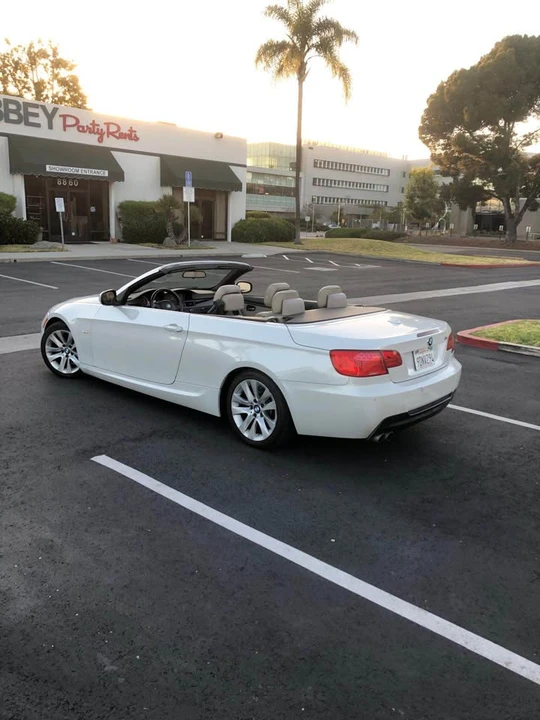 2012 BMW E93 3 Series Convertible - Image 9 of 12