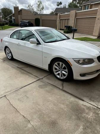 2012 BMW E93 3 Series Convertible - Image 3 of 3